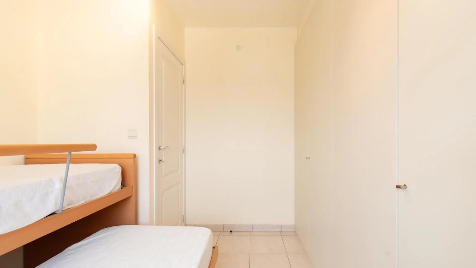 Beautiful Apartment With View Ostende