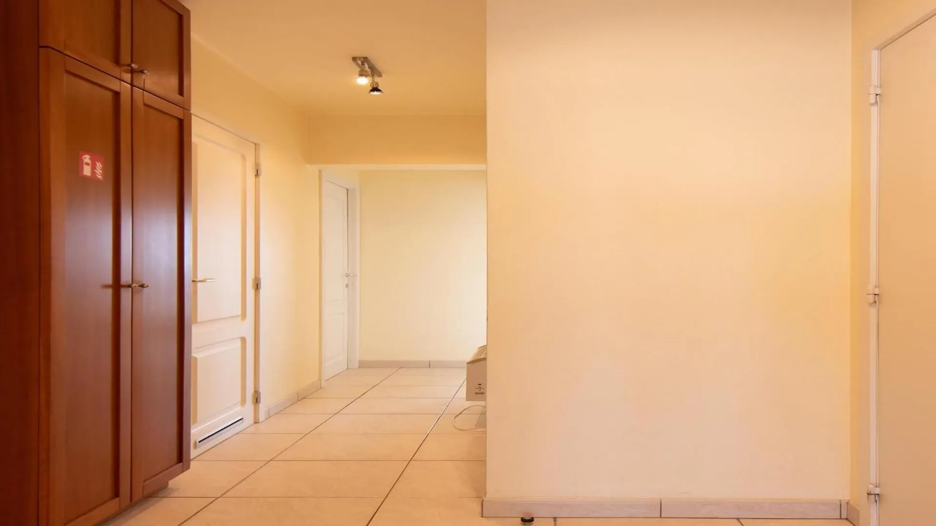 Beautiful Apartment With View Ostende